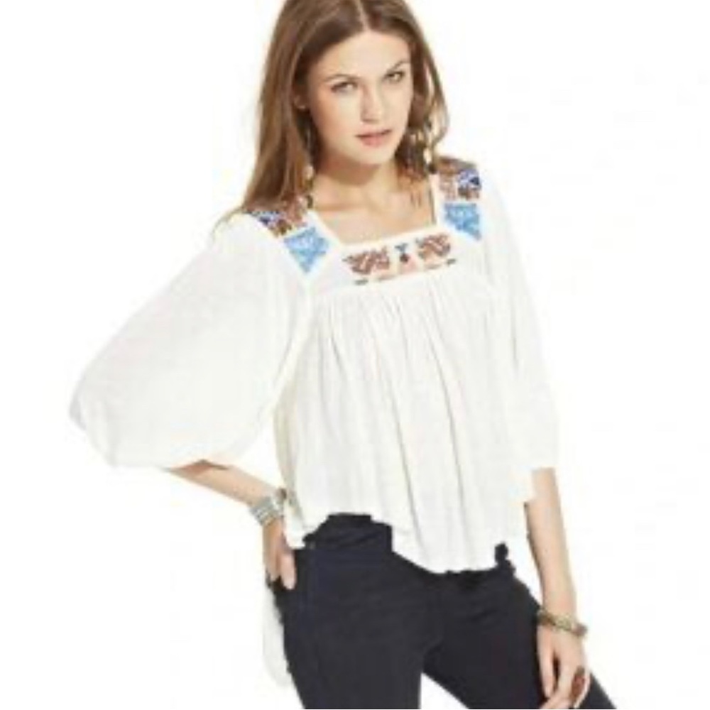 𝓯𝓹 FREE PEOPLE Movement by Free People White Top with Blue and Red Embroidery - Picture 11 of 12